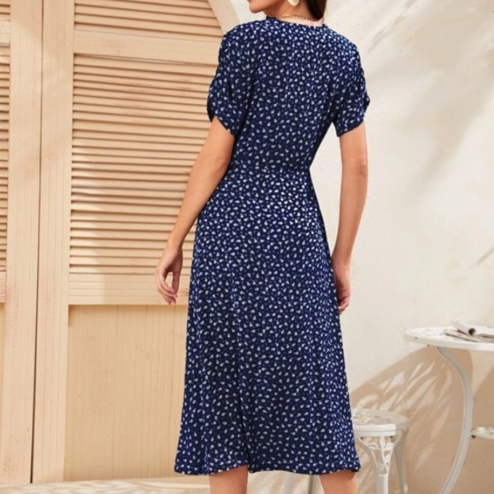 SOLD SOLD OUT Boho floral dress (8-10 LRG) - Picture 2 of 6